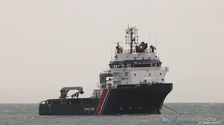 ship photo