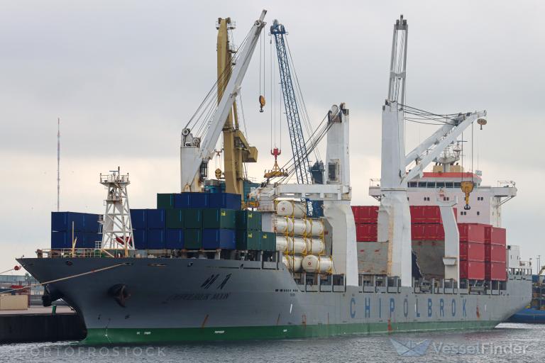 ship photo