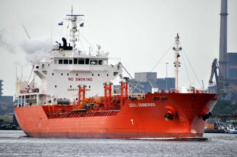 ship photo