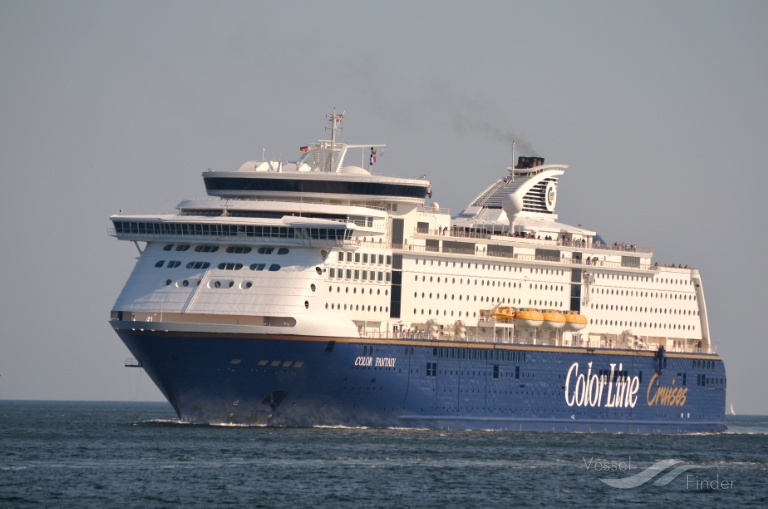 COLOR FANTASY, Passenger/Ro-Ro Cargo Ship - Schiffsdaten und aktuelle ...