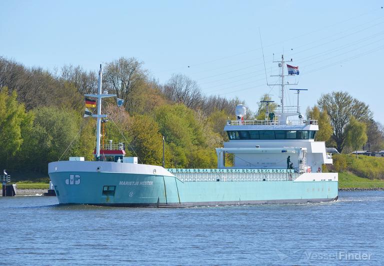 ship photo