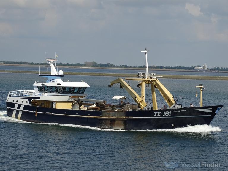 YE161 DINGENIS MARIA photo