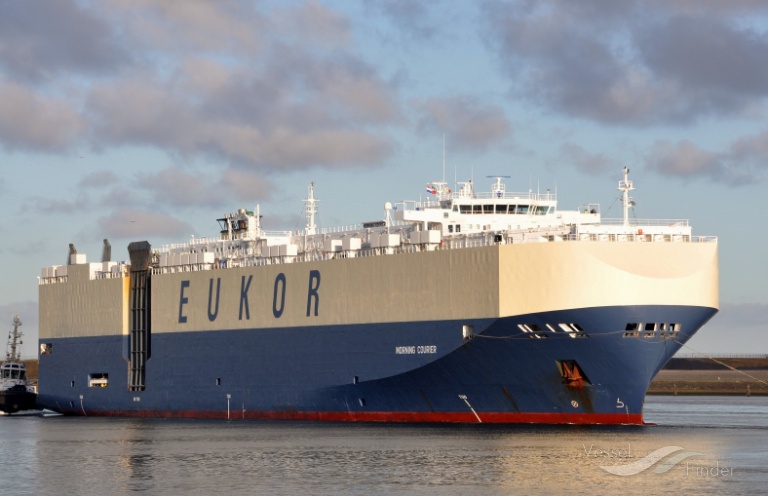 MORNING COURIER photo