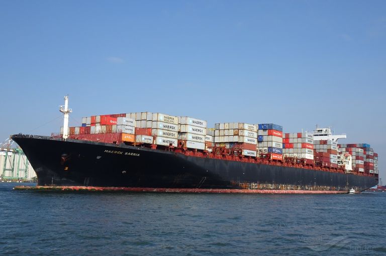 MAERSK SARNIA photo