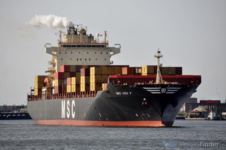 ship photo by RuudCoster