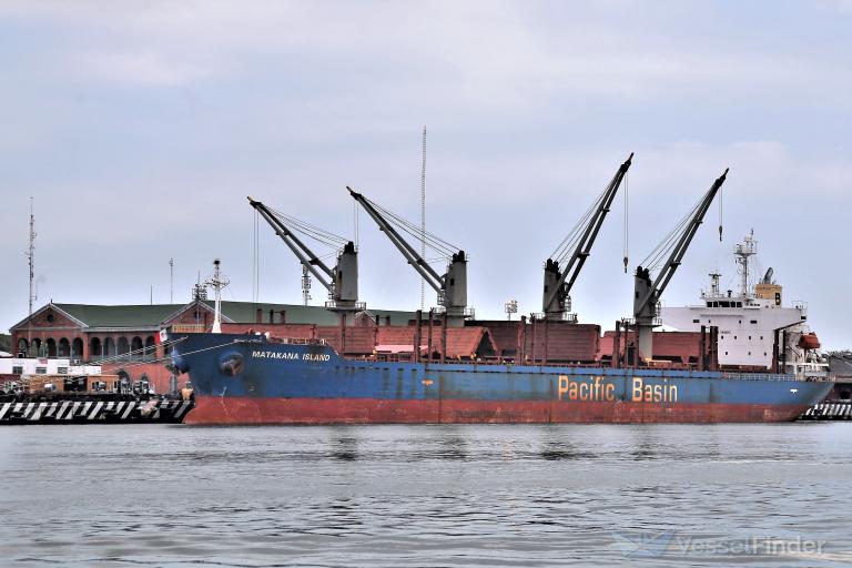 MATAKANA ISLAND photo