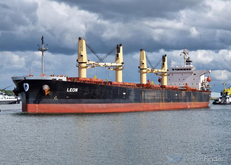 ship photo