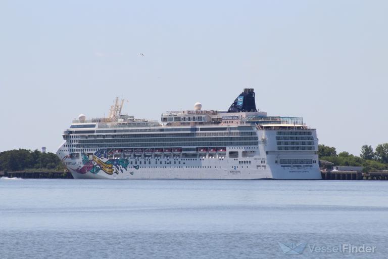 NORWEGIAN JEWEL