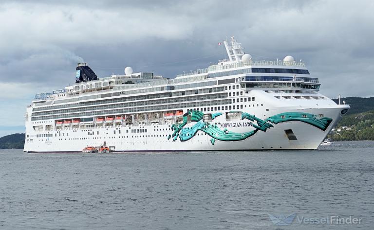 NORWEGIAN JADE photo