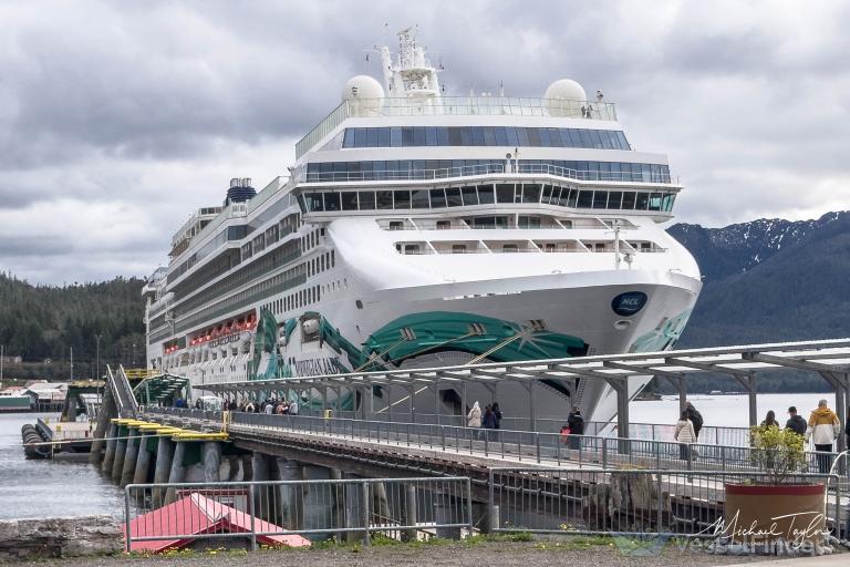 NORWEGIAN JADE