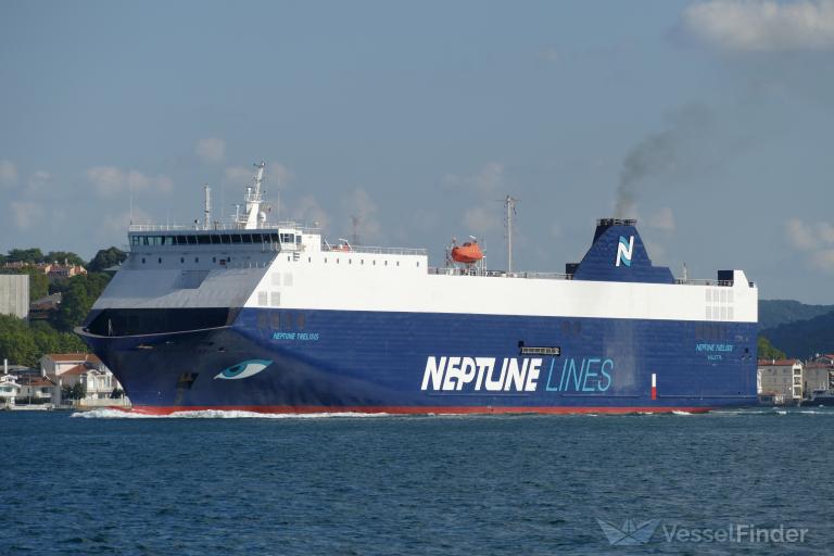 ship photo