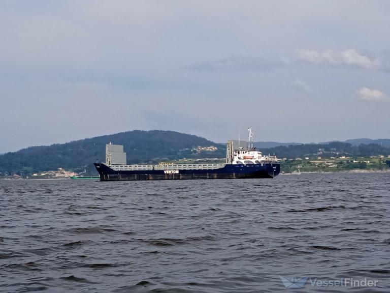 ship photo