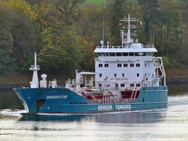 ship photo