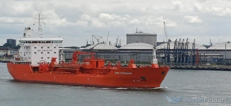 ship photo