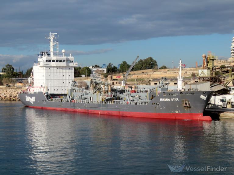 ship photo