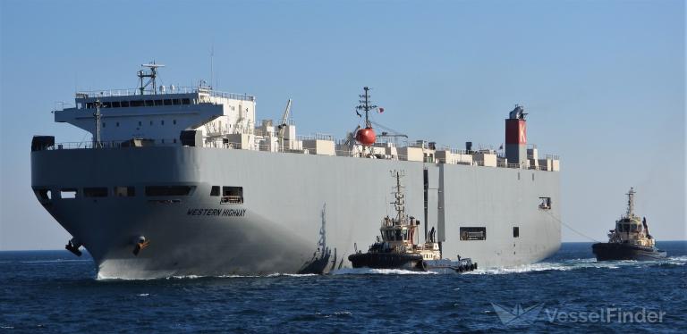 WESTERN HIGHWAY photo