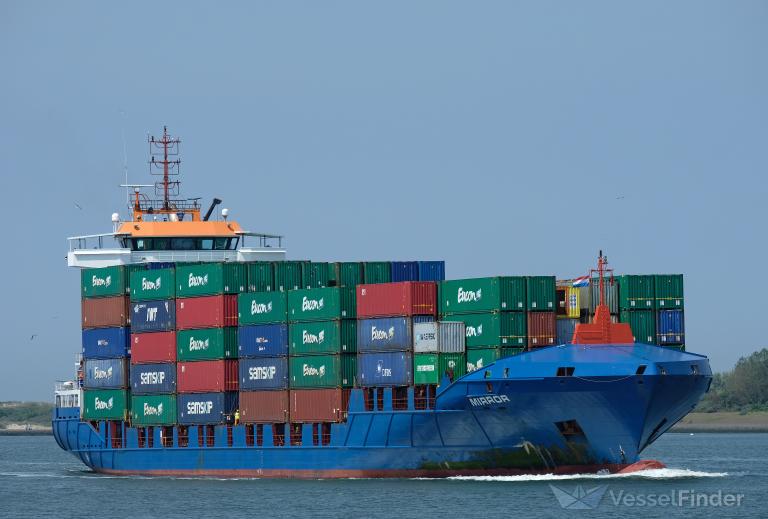 ship photo