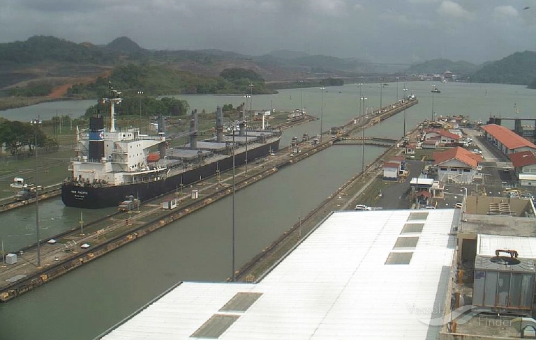 LUMOSO LESTARI photo