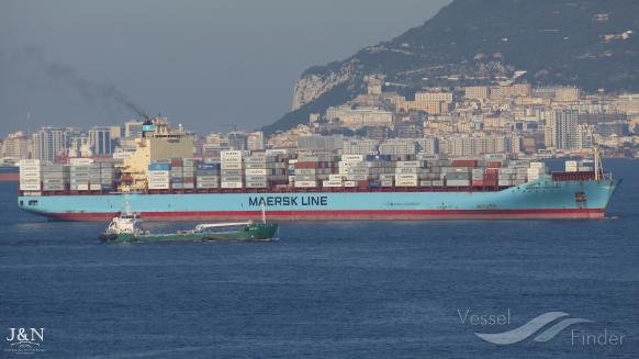 MAERSK TANJONG photo