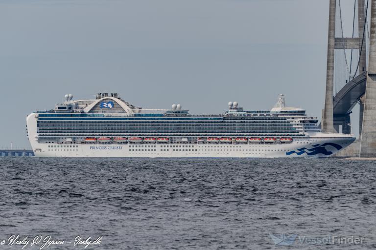 EMERALD PRINCESS