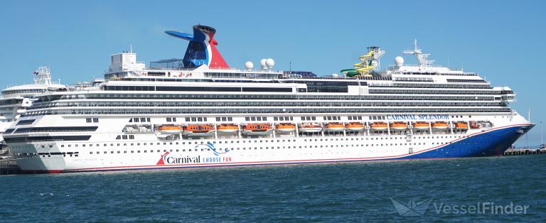 CARNIVAL SPLENDOR photo