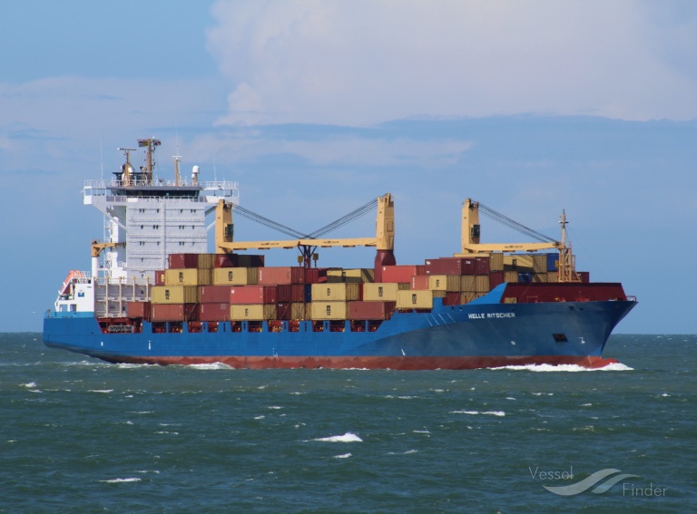 HELLE RITSCHER, Container Ship - Detalles del buque y posición actual ...