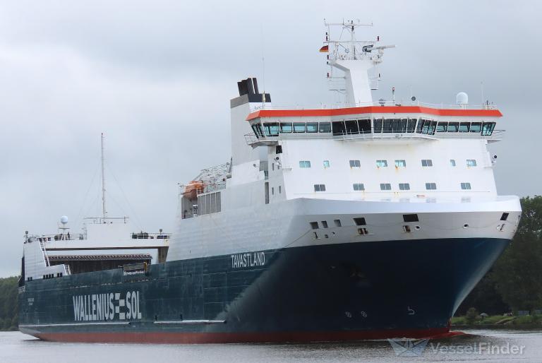 ship photo