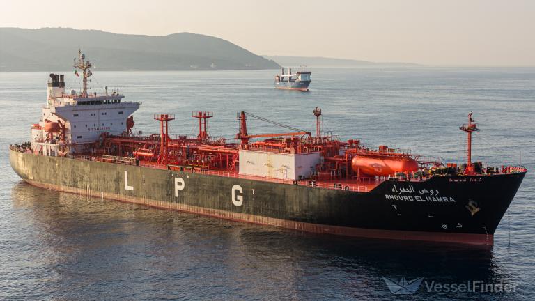ship photo
