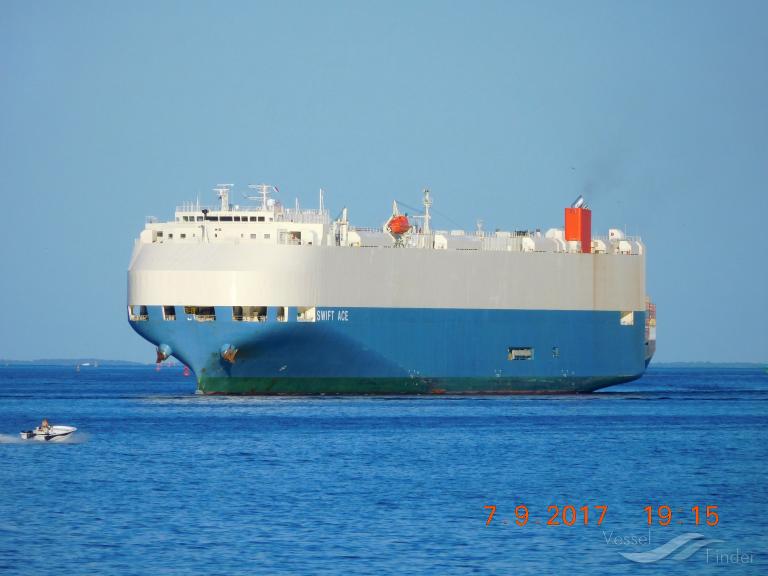 ship photo