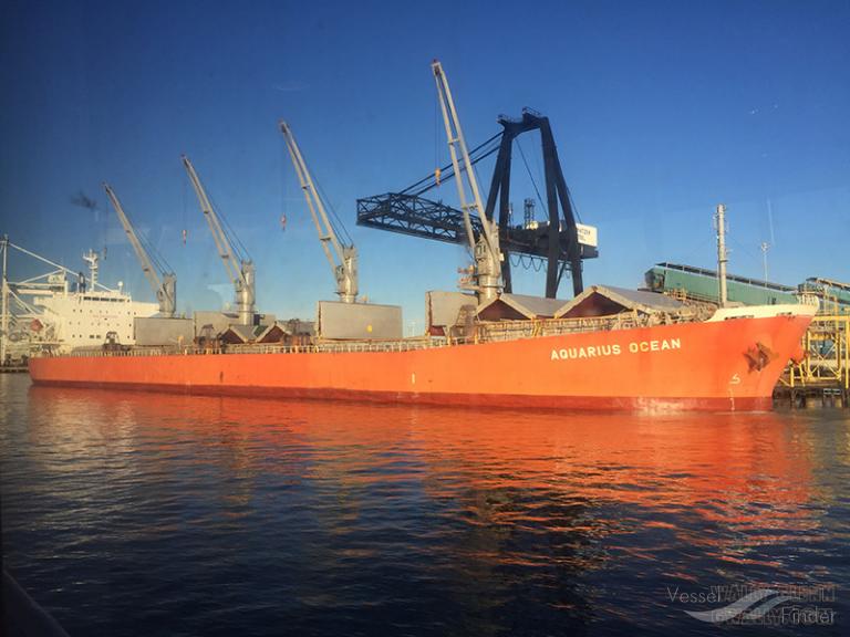 ALIYAH PERMATA photo