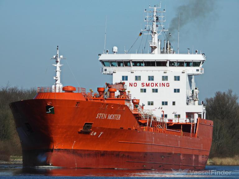 ship photo