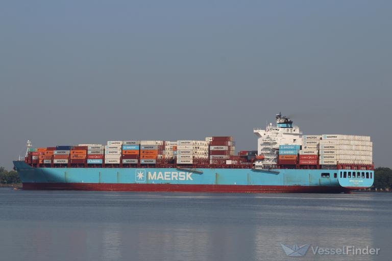 ship photo