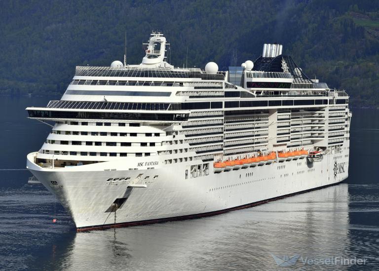 MSC Fantasia - описание лайнера круизной компании MSC Cruises