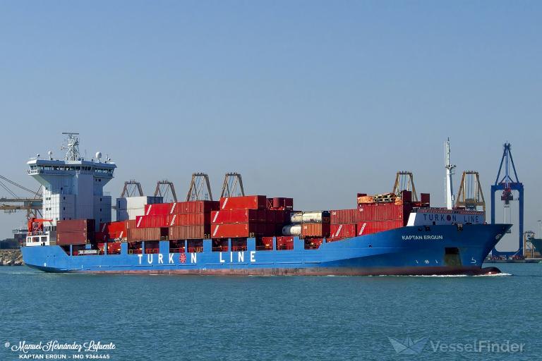 ZIM AUSTRALIA, Container Ship Details and current position IMO