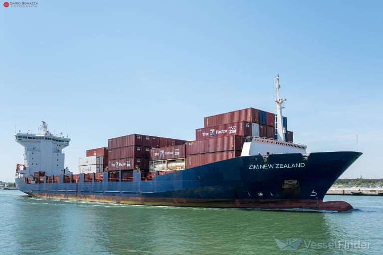 ZIM NEW ZEALAND photo