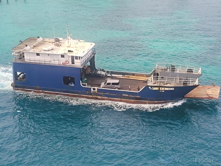 LADY KATHREINA photo