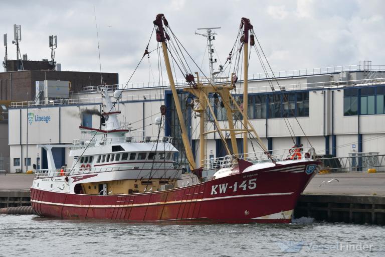 ship photo