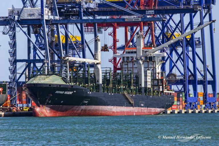 CMA CGM NOUADHIBOU photo