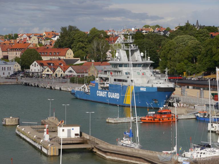 KBV 002 TRITON photo