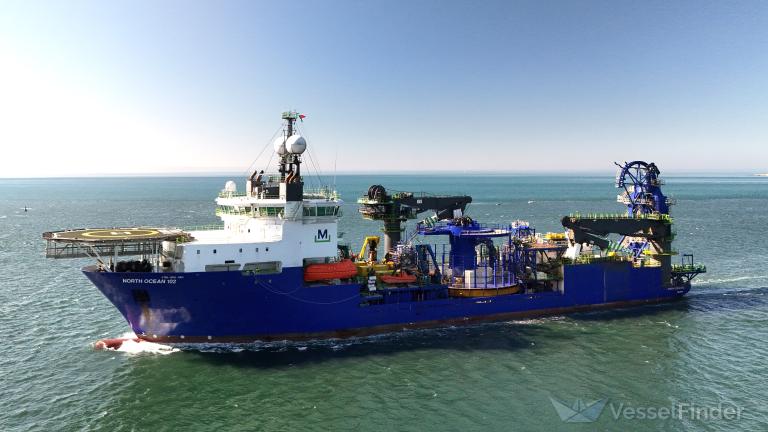 Аққұбалар спорттық порно