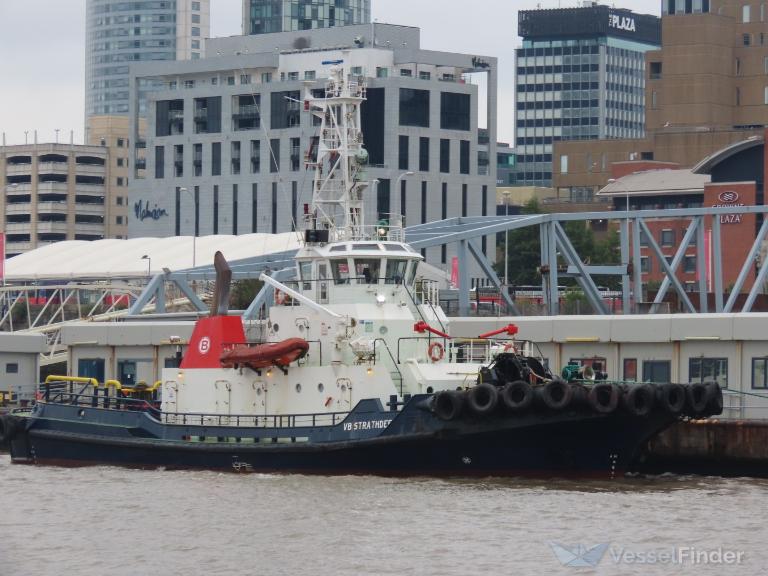 ship photo