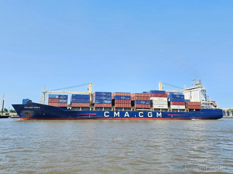 ship photo