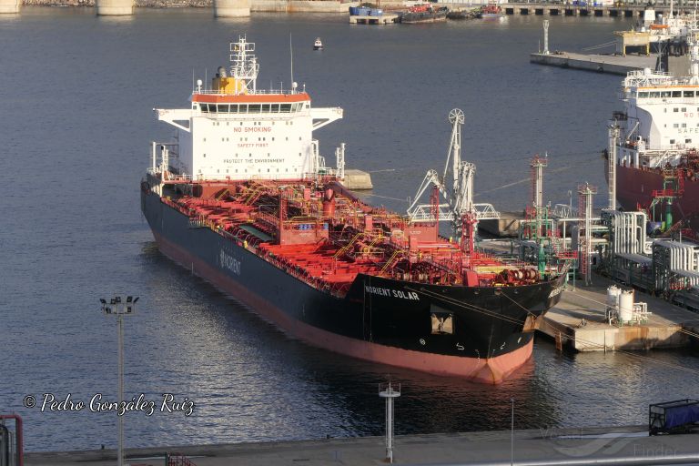 AMIF Current position (Chemical/Oil Products Tanker, IMO 9396373) -  VesselFinder