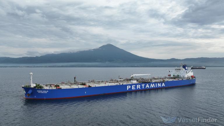 MT GUNUNG GEULIS photo