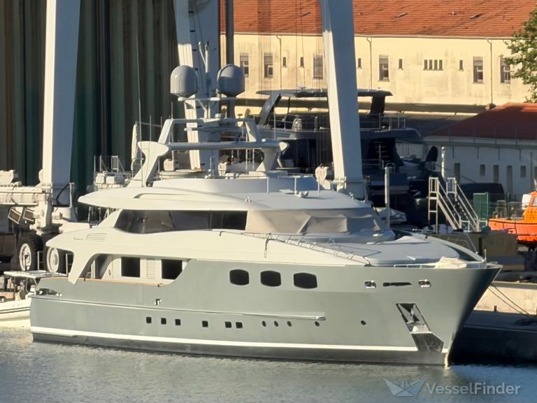 ship photo