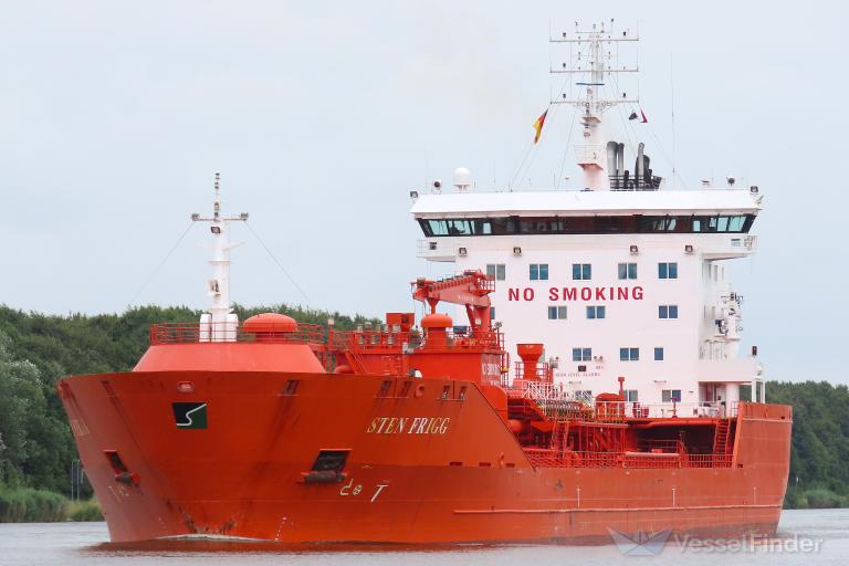 ship photo