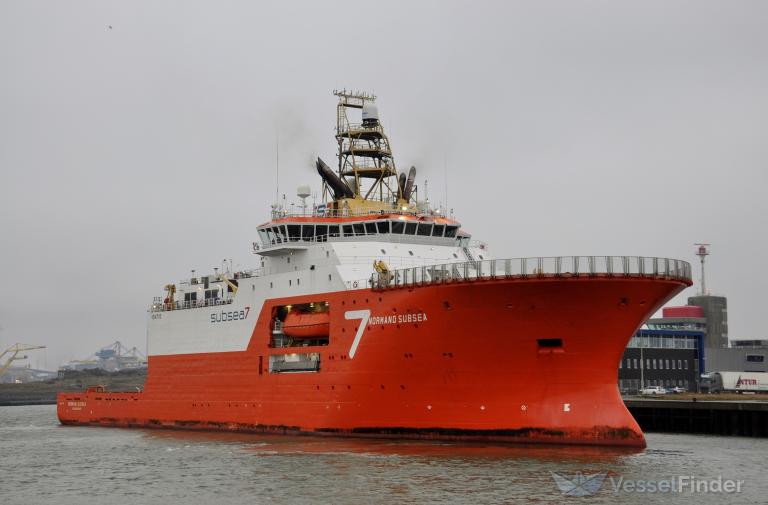 ship photo