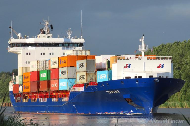 ship photo