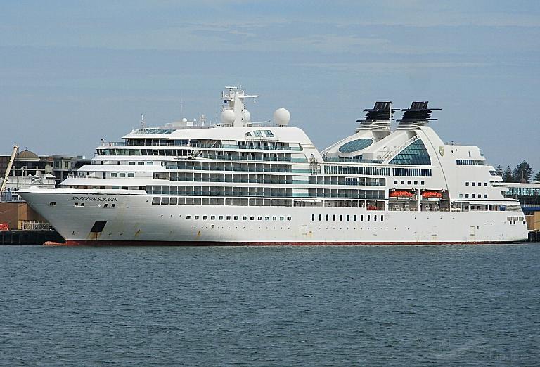 seabourn sojourn cruise director