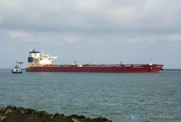 ship photo by Cornelis Dijkshoorn